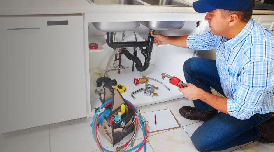 Expert burst pipe repair services in Trenton, NC